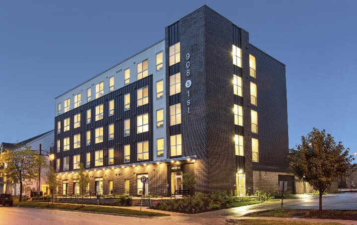 Student Housing - Champaign